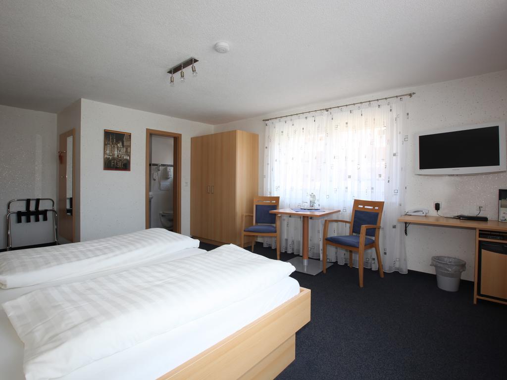 Hotel Klosterbraeustuben Zell am Harmersbach Exterior photo